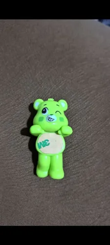 Acessorios para celular dos ursinhos carinhosos na cor verde.