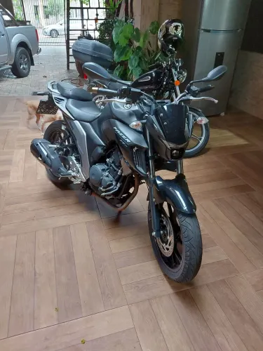 Vende-se Fz25 ano 2022 impecável