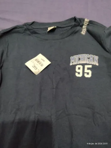 Camisa meia estação nova 14 anos 