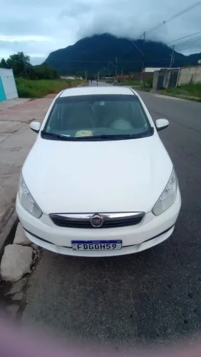 Fiat Grand Siena Essence Dual. 1.6 Flex 16V 2013