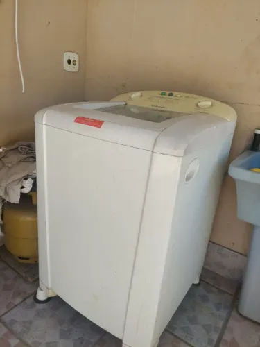 Máquina de Lavar Electrolux com defeito
