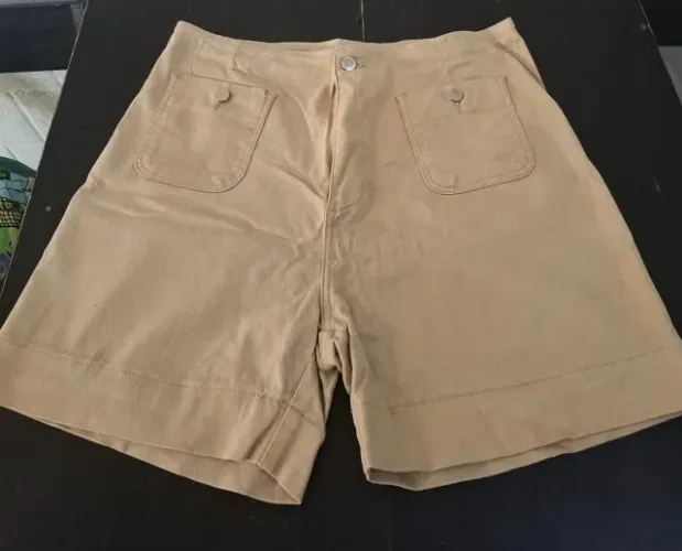 Shorts Sarja com Bolso Frontal