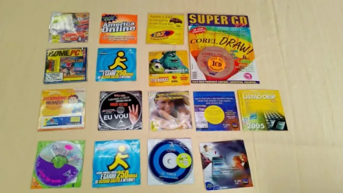 KIT cds Antigos de Internet Zaz, America Online Lacrados