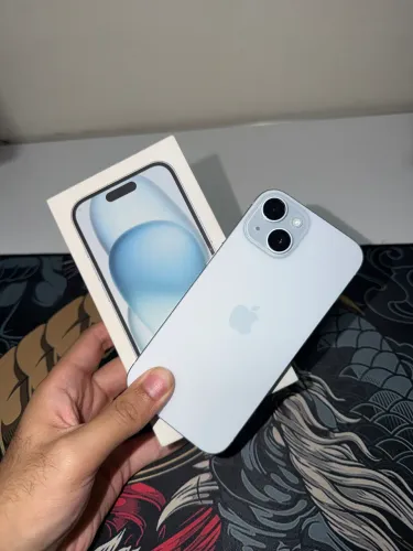 IPhone 15 - 256gb Excelente