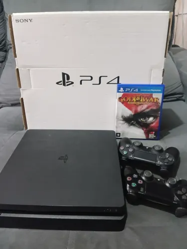 Ps4 slim 1TB