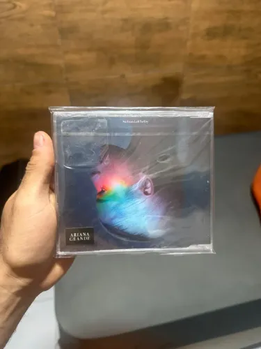 CD SINGLE NO TEARS LEFT TO CRY - ARIANA GRANDE