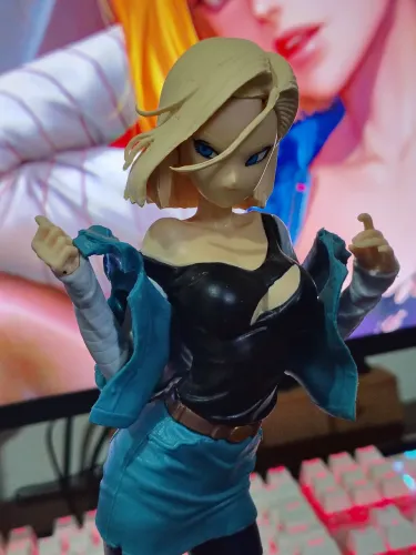 ANDROIDE 18 DRAGON BALL ?