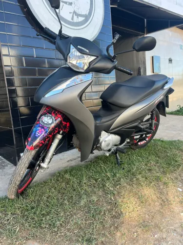 Moto muito nova