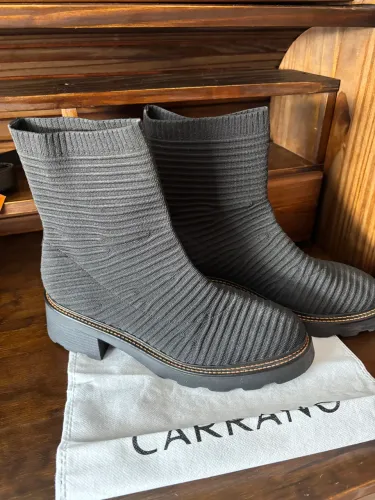 Bota preta feminina carrano