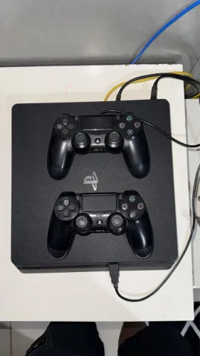 PS4