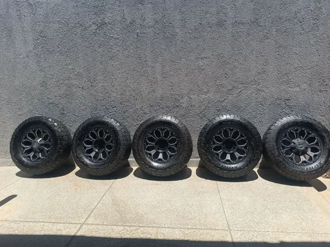 Vendo Rodas 17 Camionete ranger hilux s10