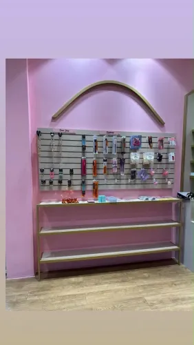 Expositor e prateleira