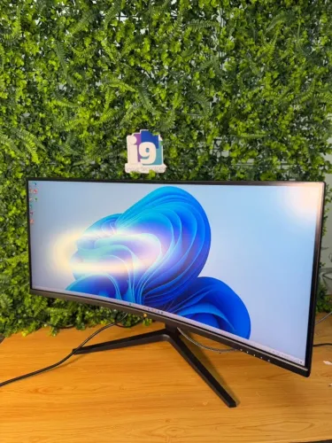 Monitor Gamer KBM! GAMING MG800 34", Ultrawide, 180Hz, QHD, 1ms, DisplayPort e HDMI, Adapt