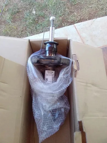 Vende par amortecedor dianteiro Cofap do Onix