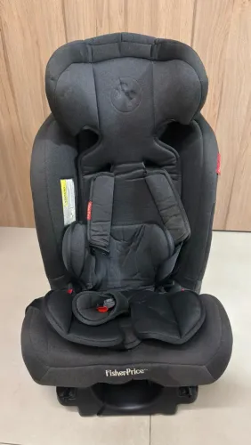 Cadeirinha Fisher Price com isofix