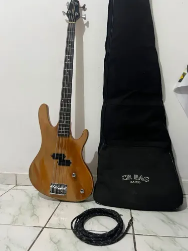 Contrabaixo Washburn XB-100 Bantam 4 cordas