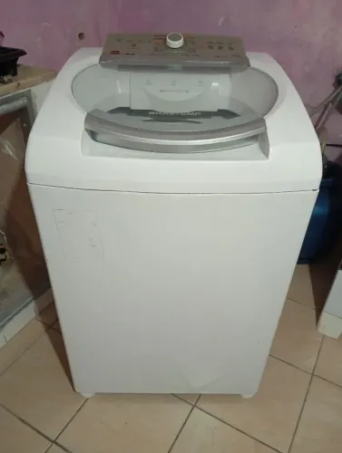 Máquina de lavar roupa Brastemp 11 kilos
