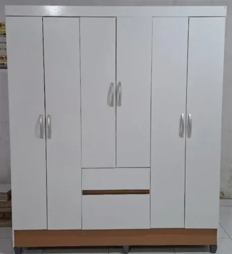 Guarda Roupa
