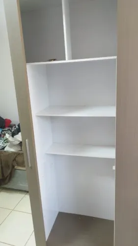 Guarda-roupa 