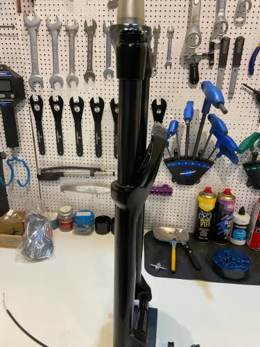 Suspensão Rockshok