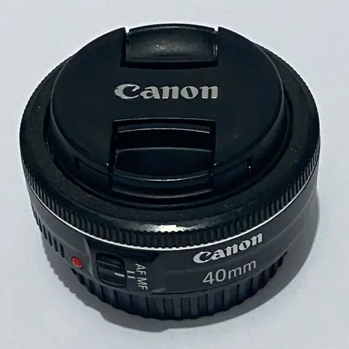 Lente Canon EF 40mm 