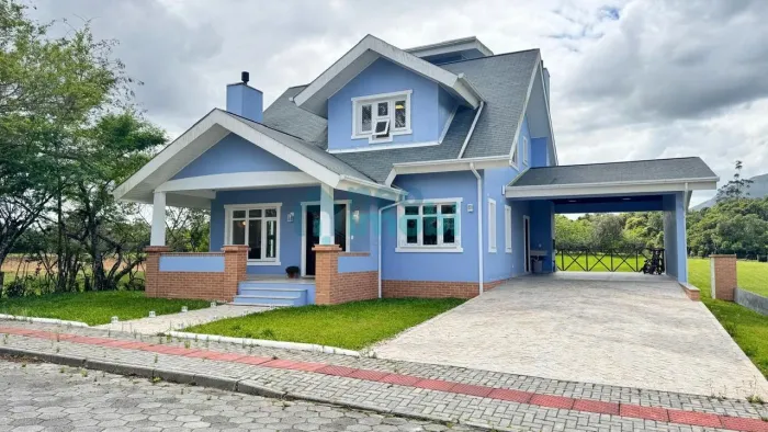 Casa em Sul do Rio - Santo Amaro da Imperatriz