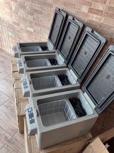 Geladeira para caminhão e carro barco e etc 12v/24v 110v220v