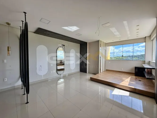 Sala Comercial à Venda no Bairro Liberdade em Divinópolis MG.