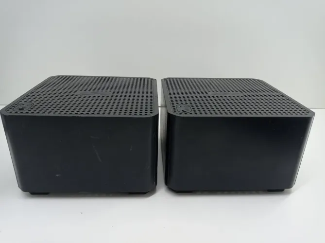 Estabilizador APC 300VA 2 unidades