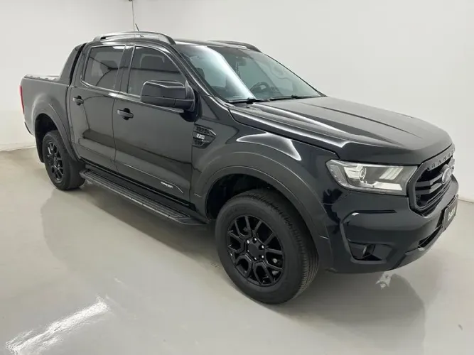Ford Ranger Black 2.0 4X2 CD TB Diesel Aut. 2022
