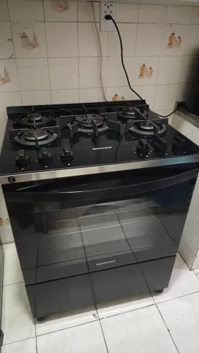 Fogão Brastemp 5 Bocas Preto Com Mesa de Vidro e Turbo Chama - BFS5VCE