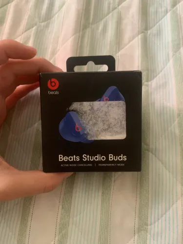 Beats studio buds  original
