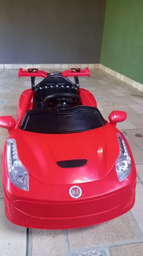 Carrinho Infantil Elétrico