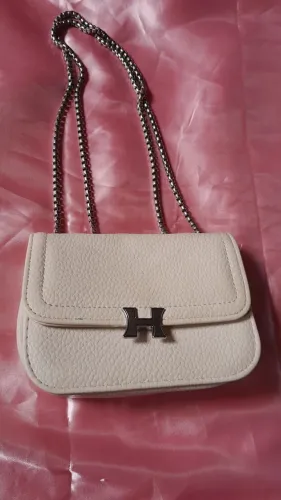 Bolsa bege pequena