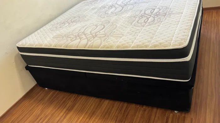 Cama Ortobom Queen