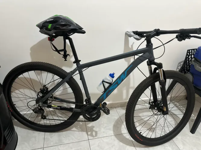 Oportunidade - Bicicleta TSW