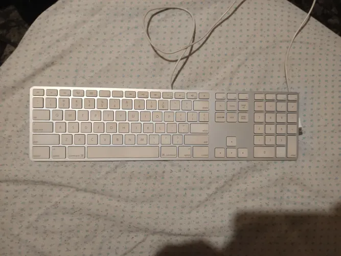 Teclado Apple A1243