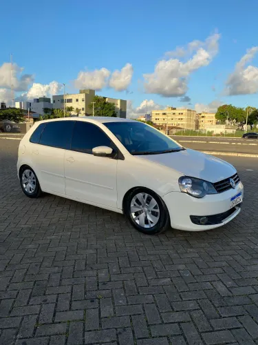 Volkswagen Polo 1.6 Mi/s.ouro 1.6 MI Tot.flex 8V 5P 2013