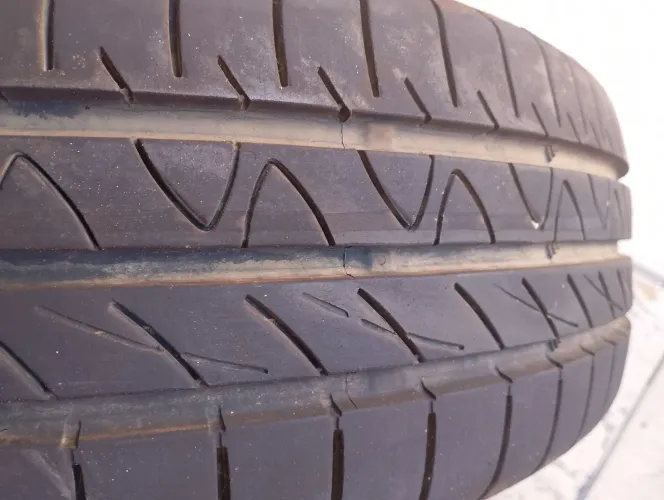 Pneu 185/65/14
