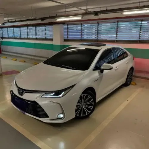 Toyota Corolla Altis Prem. Hybrid 1.8 Flex AUT 2023