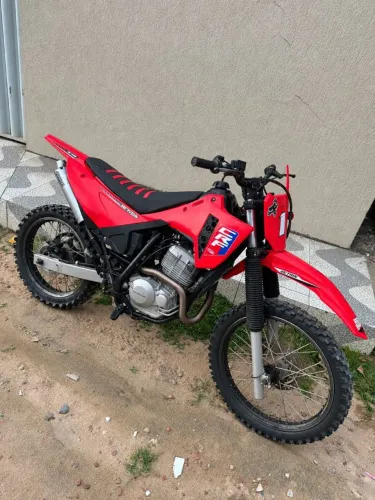 Moro de trilha XRE 300 top