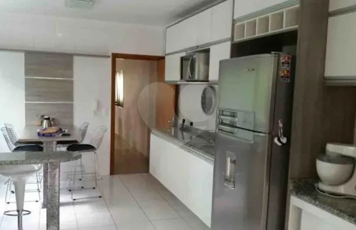 Linda casa na Vila Sonia