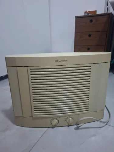 Ar Condicionado de Janela Electrolux Maximus 7500 BTUs