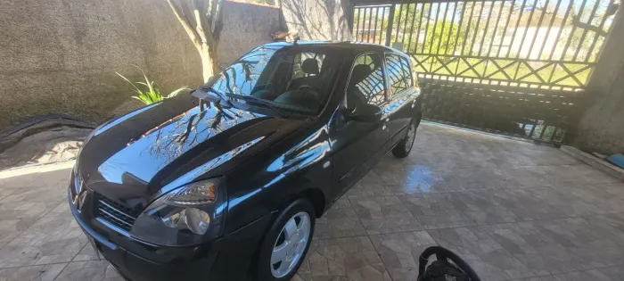 Renault Clio Privilège Hi-flex 1.6 16V 5P 2005