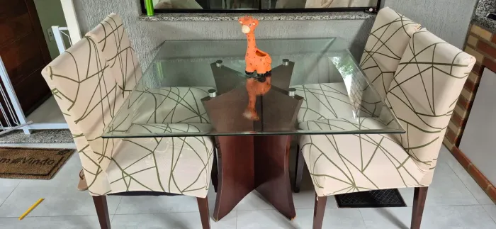 Mesa vidro 4 cadeiras