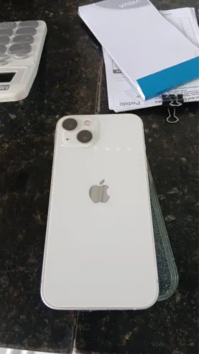 Vendo iPhone 13 128 gigas branco semi novo