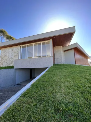 Casa a venda no Condomínio Terraville, condomínio fechado pronta para Morar