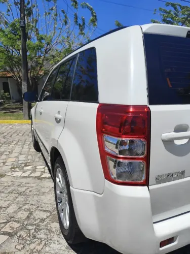 Suzuki Grand Vitara 2.0 16V 4x2/4x4 5P Aut. 2016