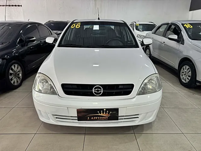 Chevrolet Corsa Sedan 1.8 MPFI Flexpower 8V 4P 2006