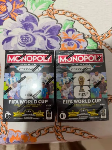 Caixa monopoly prizm lacrada